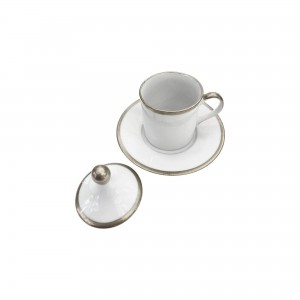 porcelain-coffe-cup