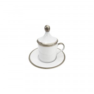 porcelain-coffe-cup